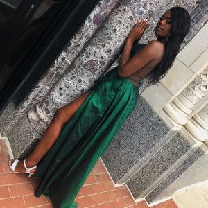 Emerald green prom dress